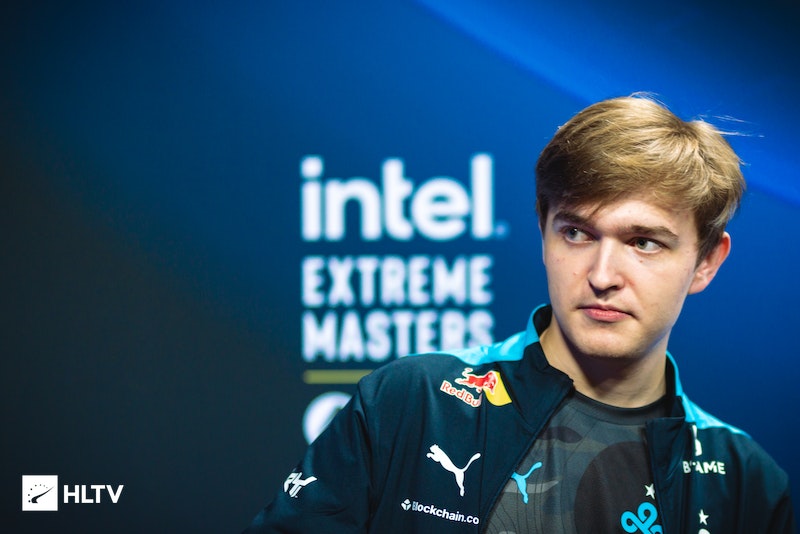 A队要寄？大腿k0nfig因脚踝骨折缺席RMR赛事