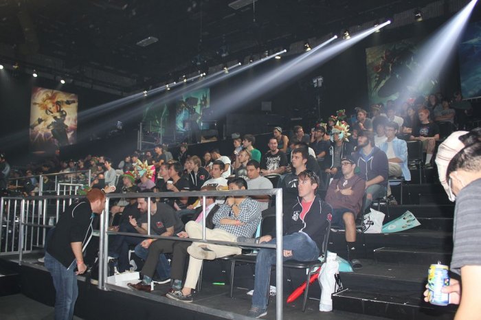 WBG官方：与选手努力协商沟通及确认，TheShy将选择休息一段时间